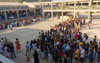 Πλημμύρισε παιδιά ο αύλειος χώρος των Αρσακείων Σχολείων Πατρών