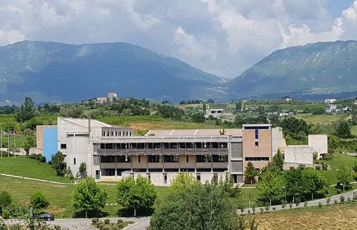 tirana001