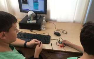 Γνωριμία με τον ''μικροελεγκτή micro:bit''