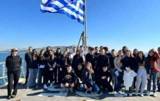 Στα υποβρύχια και τα σκάφη του Πολεμικού Ναυτικού στην Σαλαμίνα