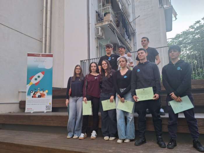 "Επιχειρηματικότητα τού Μέλλοντος για Νέους και Εφήβους" 