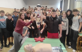 25736-pagkosmia-imera-epanekkinisis-kardias-symmetochi-sto-programma-Kids-Save-Lives