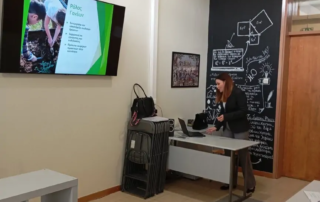 25882-i-omada-piso-apo-tin-aeiforia_-synthesi-tis-epitropis-aeiforou-scholeiou-eas