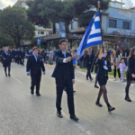 25895-parelasi-28is-oktovriou