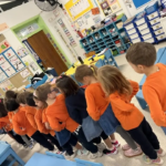 26047-charoumenes-stigmes-me-chamogelastes-grammes