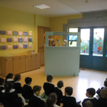 26113-i-ntenekedoupoli-os-aformi-gia-mathisi-dimiourgia-kai-dimokratia