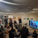 26310-parousiasi-paidikou-vivliou-kai-eikastiki-ekthesi-mathiton-ton-arsakeion–tositseion-scholeion-sti-Sianti-Gallery