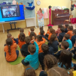 26326-Hello-Day_-mia-diadrastiki-synantisi-nipiagogeion