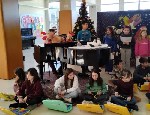 Χριστουγεννιάτικες μελωδίες και κάλαντα