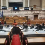 26679-mathites-sti-vouli-ena-zontano-mathima-dimokratias