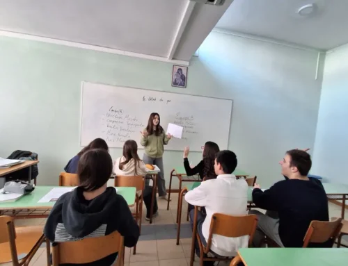         Η τέχνη τής Ρητορικής στο μάθημα τής Ξένης Γλώσσας    