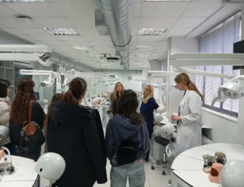 Εκπαιδευτική επίσκεψη στην Οδοντιατρική Σχολή Αθηνών