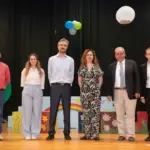 26860-i-sofia-sto-scholeio