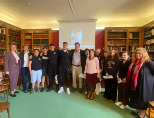 Ο κ. Αλέξης Παπαχελάς προσκεκλημένος στον όμιλο δημοσιογραφίας