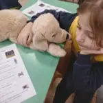 26903-to-paichnidi-tote-kai-tora