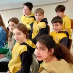 26988-Du-Ciel-a-la-Mer-ena-galliko-taksidi-me-to-imerologio-tou-kousto-kai-ton-mikro-prigkipa-–-i-i-syzefksi-tis-e΄-taksis-sto-taksidi-tou-Mythspace