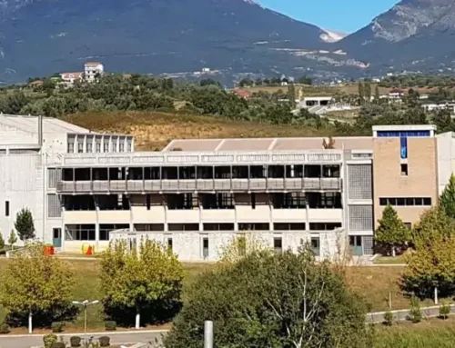 Η ελληνική γλώσσα τιμάται στα Τίρανα: Μια ημέρα πολιτισμού στο Αρσάκειο