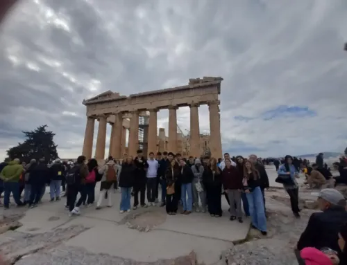 Εκπαιδευτική Επίσκεψη της Α΄ Λυκείου στην Ακρόπολη και το Μουσείο Ακρόπολης – Ένα Ζωντανό Ταξίδι στην Ιστορία